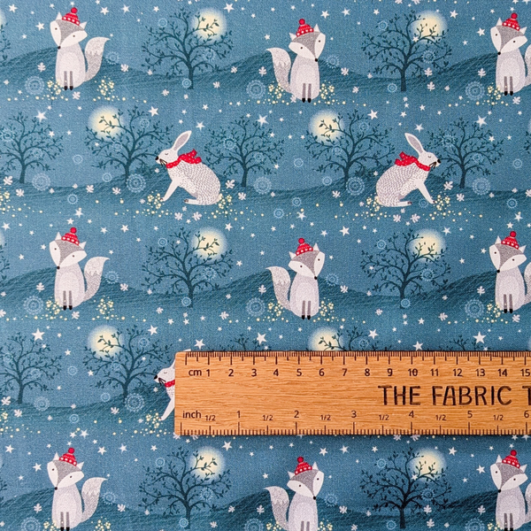 Hare and Fox - 100% cotton - Nutex - Winter Moonlight