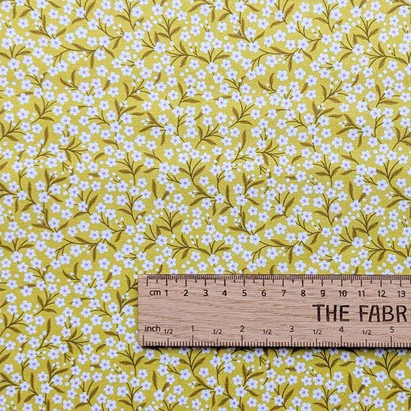 Sunshine Yellow Flower Sprigs - 100% cotton - Lewis & Irene - Boho Blooms