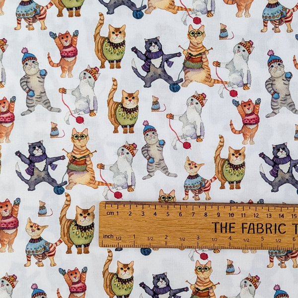 Kittens - 100% cotton - Nutex - Wolly Friends by Emma Ball