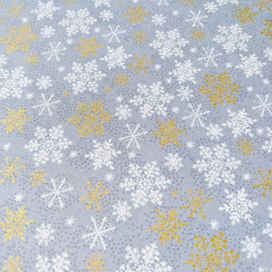 Metallic snowflakes on silver - 100% cotton - Scandi - Makower
