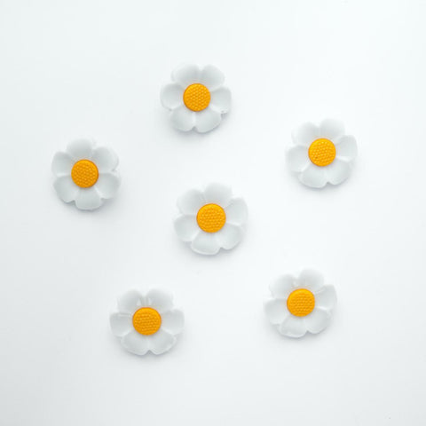 Daisy Flower Buttons - 18mm